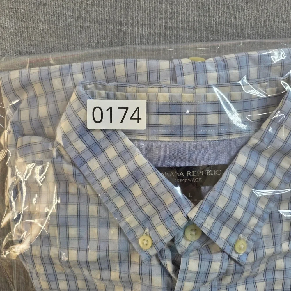 Banana Republic Men's L Blue Plaid Shirt Quiet Luxury Coastal‎ Soft Wash Button
